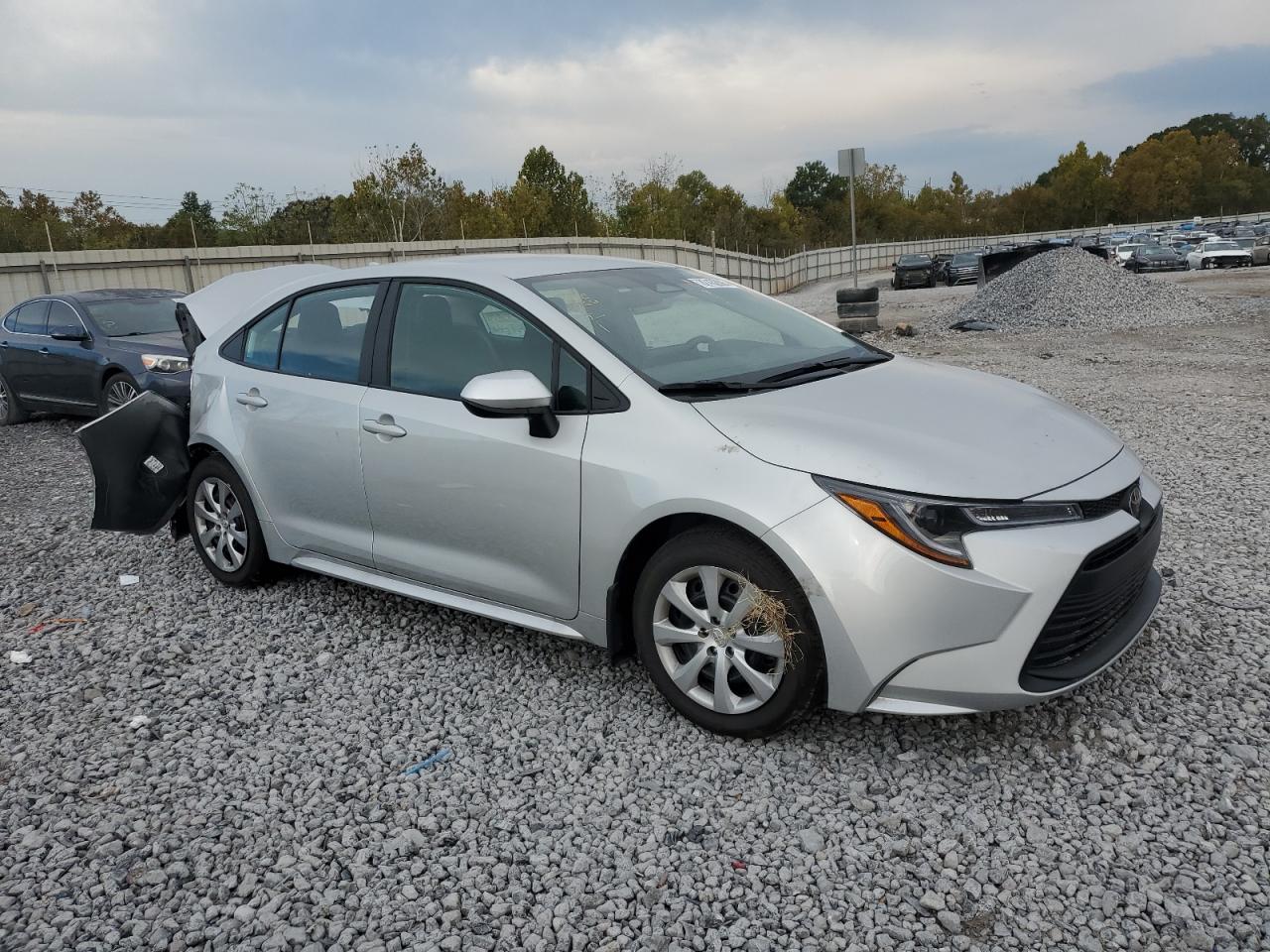 Toyota Corolla Le Image 3