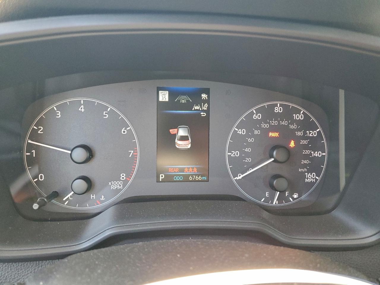 Toyota Corolla Le Image 5