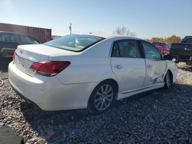 Toyota Avalon Base Image 12