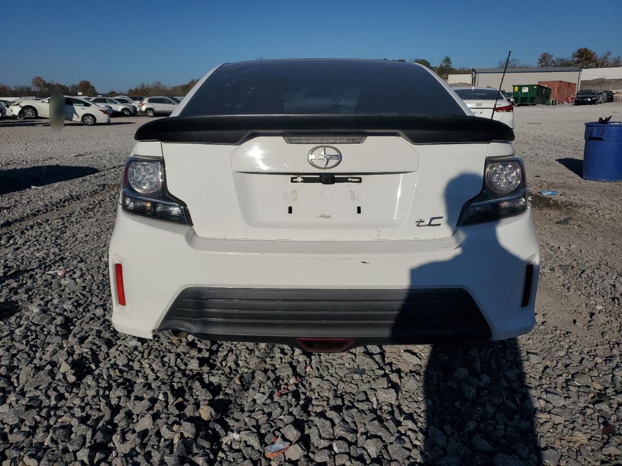 Toyota Scion Image 5