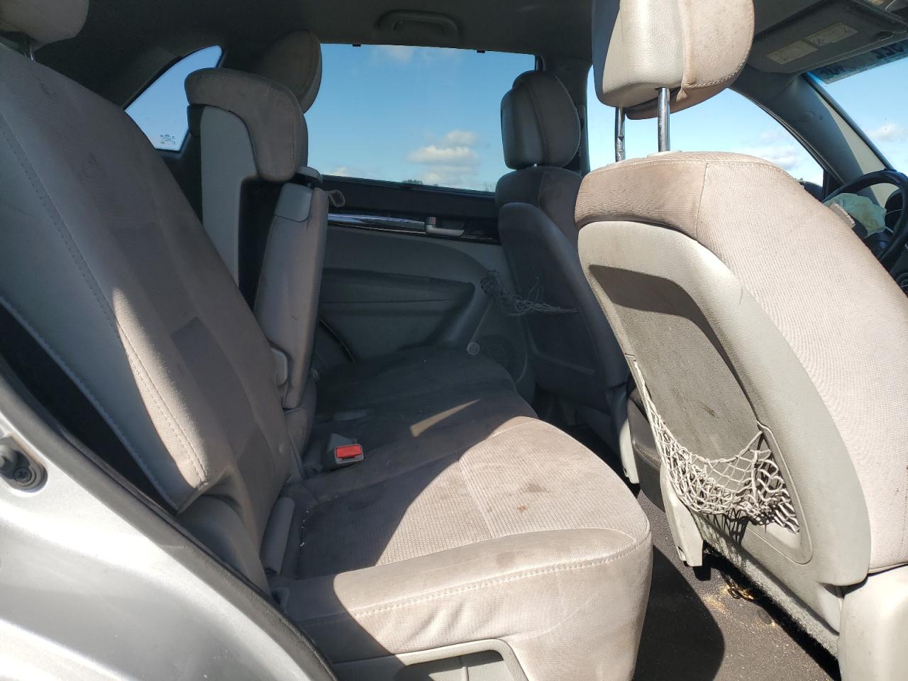 Kia Sorento Lx Image 10