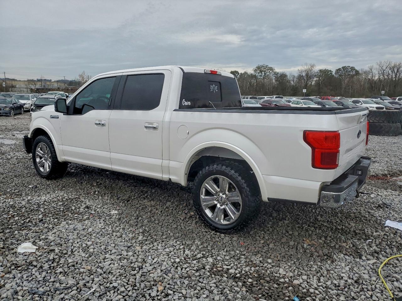 Ford F-150 Supercrew Image 3