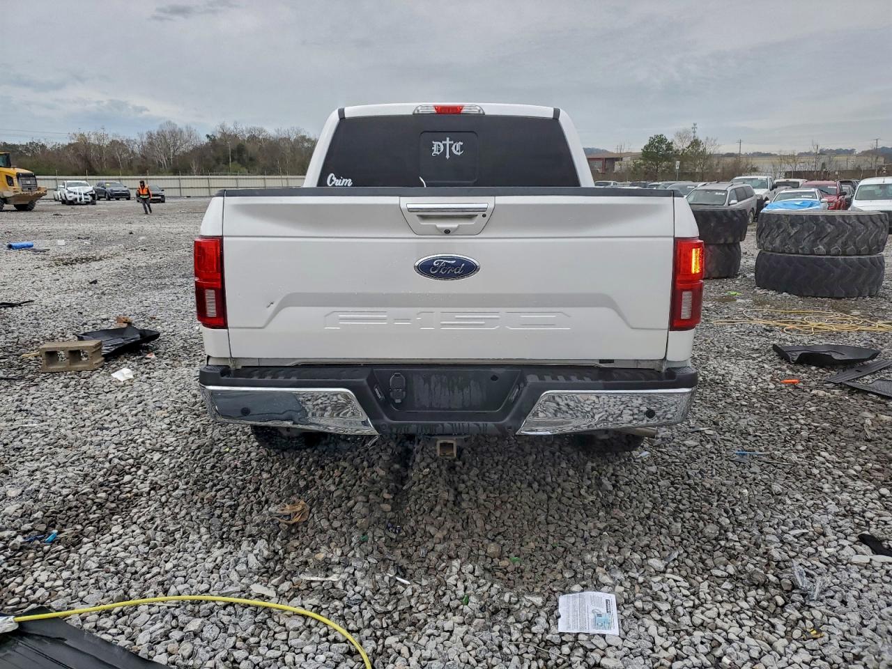 Ford F-150 Supercrew Image 2