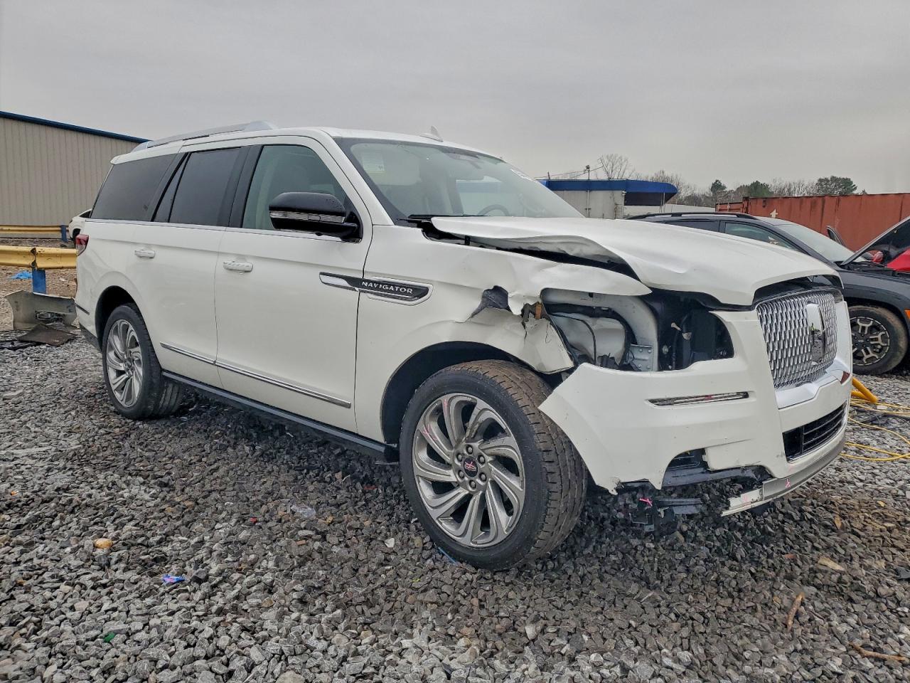 Lincoln Navigator Reserve Image 6