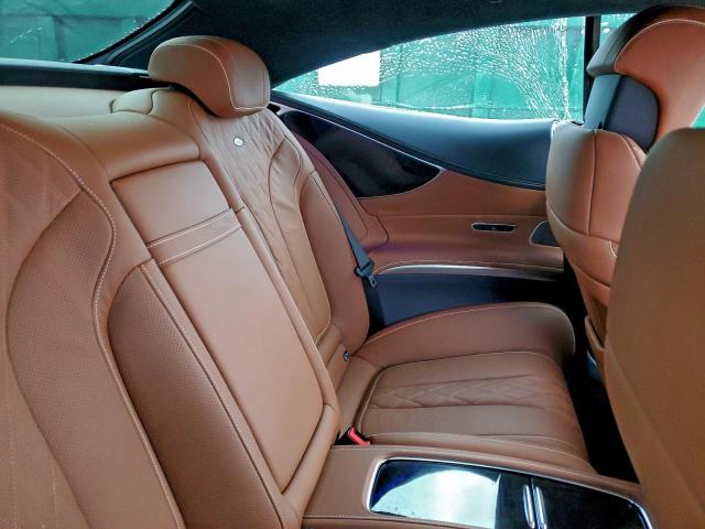 Mercedes-Benz S-Class 550 Image 7