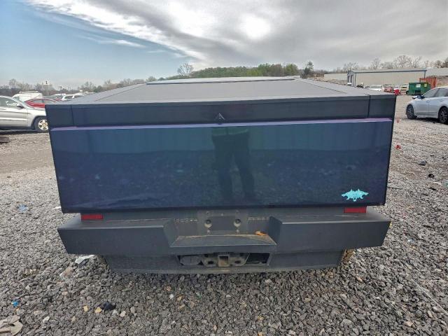 Tesla Cybertruck Image 11