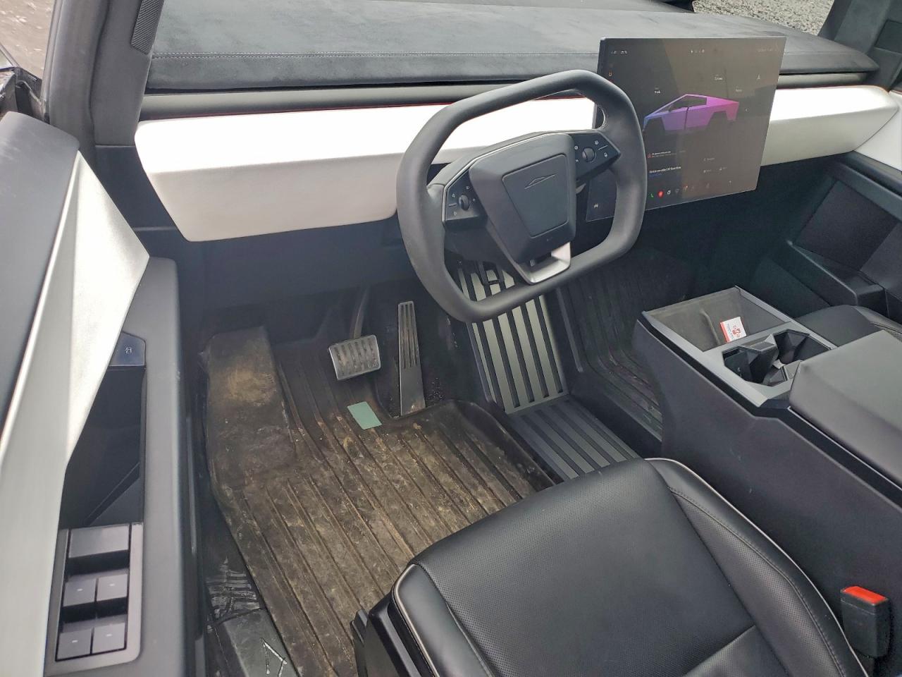 Tesla Cybertruck Image 12