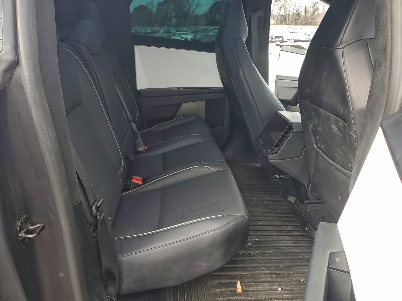 Tesla Cybertruck Image 5