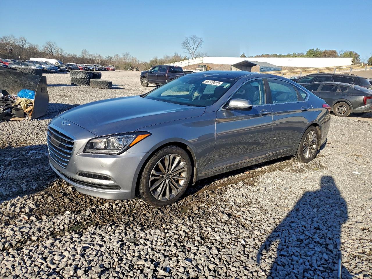 Hyundai Genesis 3.8l Image 1