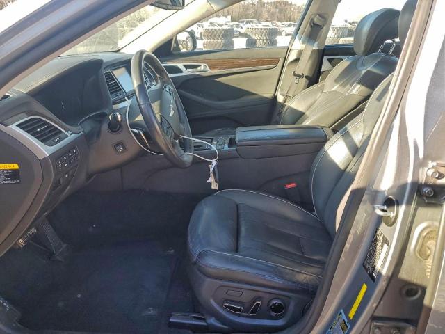 Hyundai Genesis 3.8l Image 12