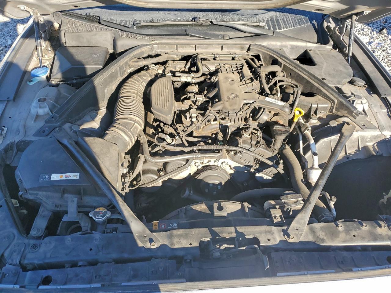 Hyundai Genesis 3.8l Image 7