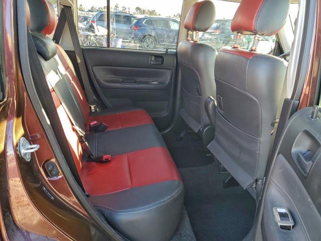 Toyota Scion Xb Image 11