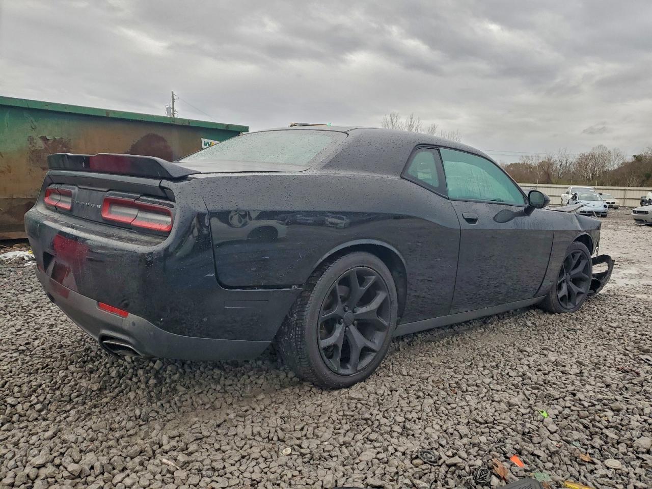 Dodge Challenger Sxt Image 8