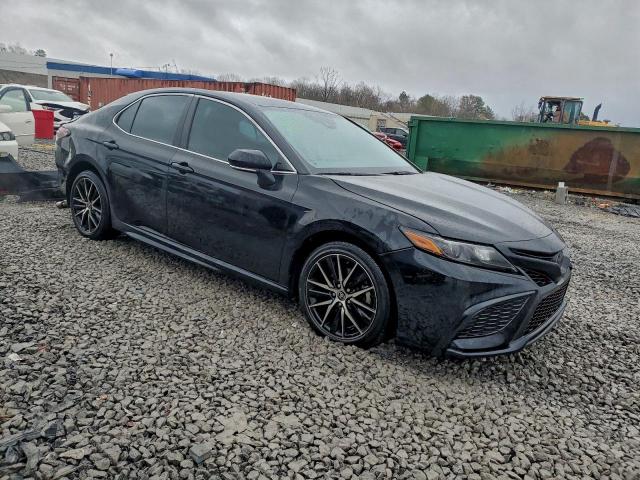 Toyota Camry Se Night Shade Image 13