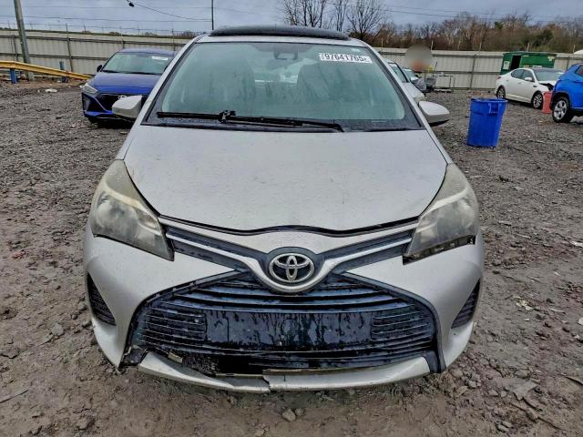 Toyota Yaris L Image 11