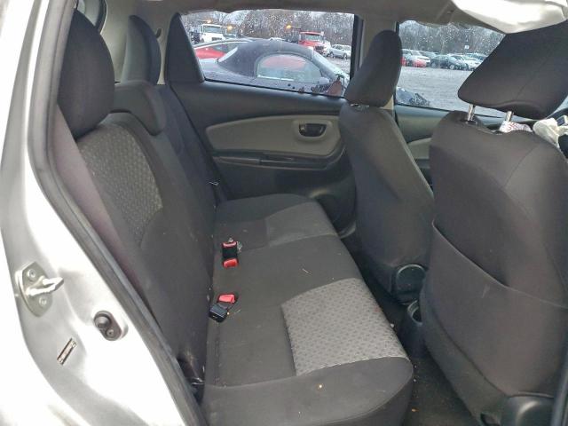 Toyota Yaris L Image 8