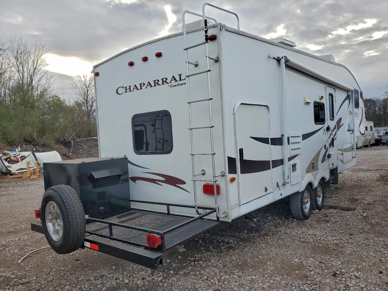 Coachmen Chaparral Series Image 2