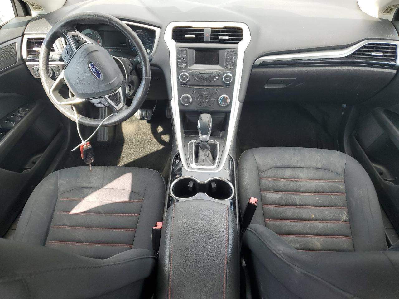 Ford Fusion Se Image 6