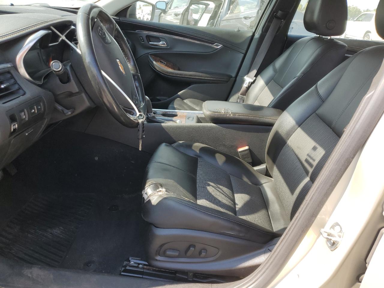 Chevrolet Impala Lt Image 7