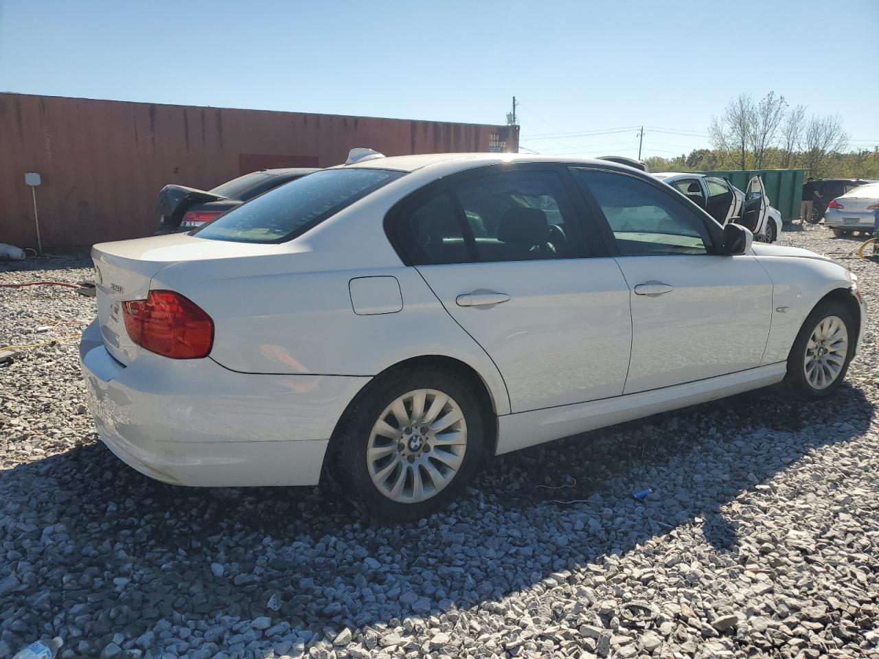 BMW 3 Series I Image 2