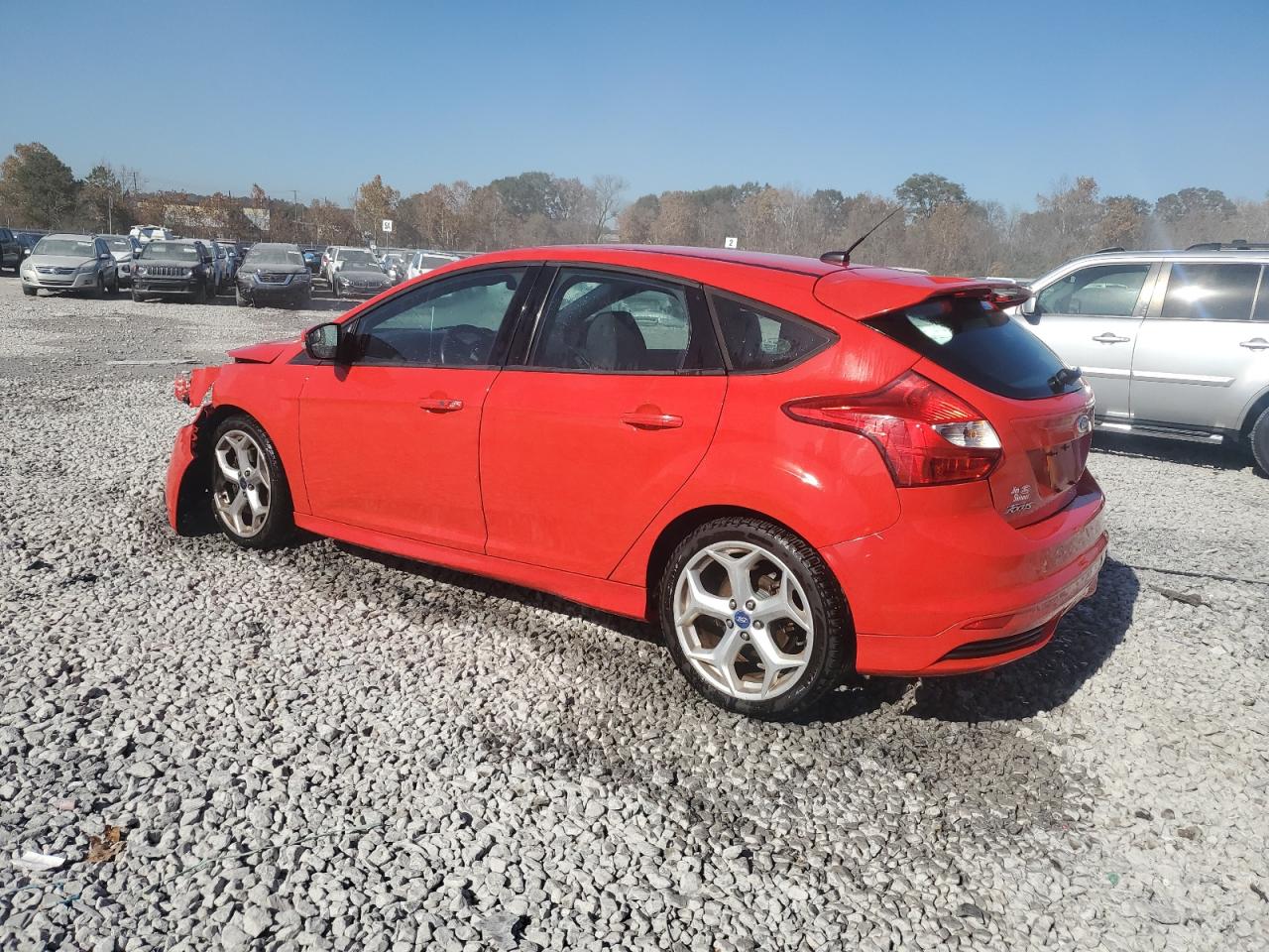 Ford Focus St Image 7