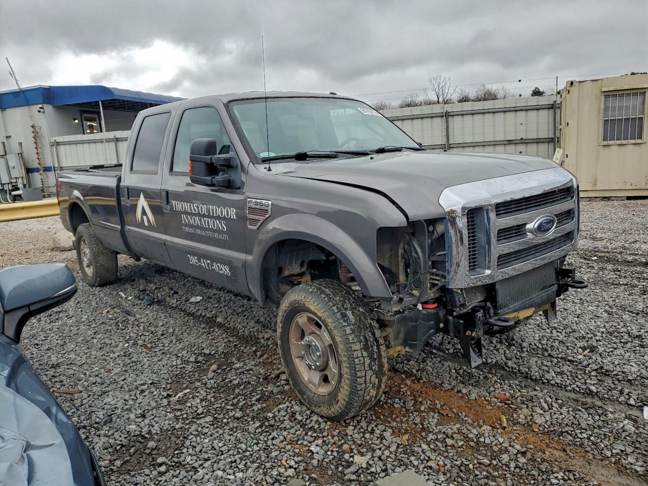 Ford F-350 Super Duty Image 2