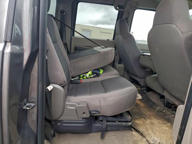 Ford F-350 Super Duty Image 7