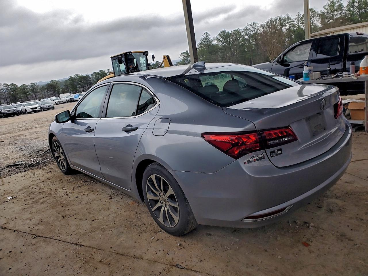 Acura TLX Image 11