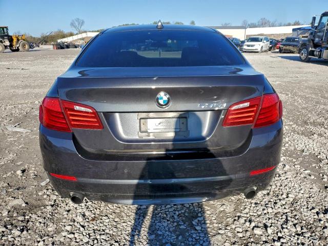 BMW 5 Series Xi Image 5