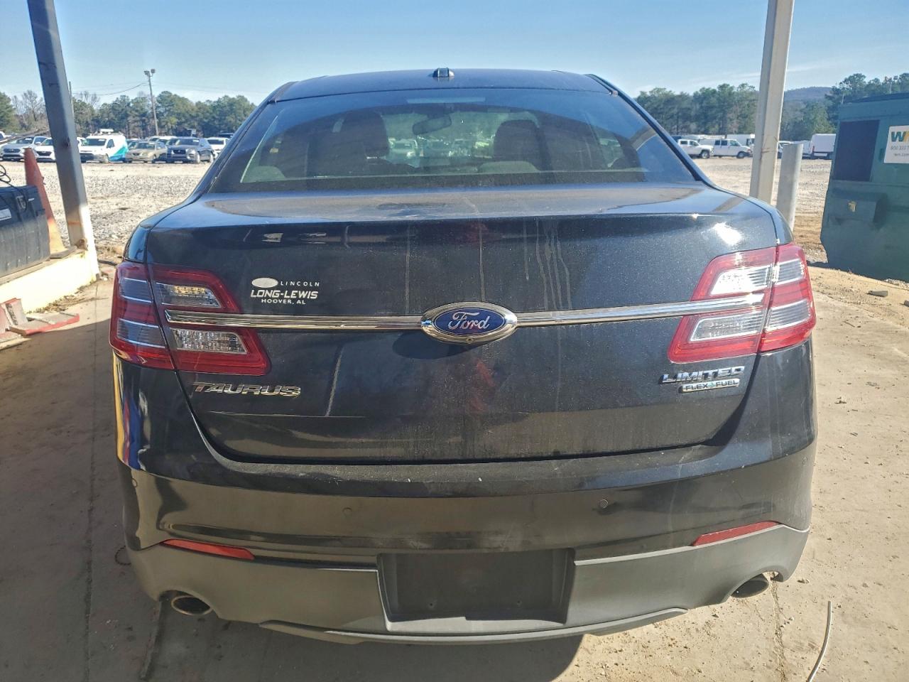Ford Taurus Limited Image 6