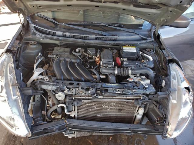 Nissan Versa S Image 11