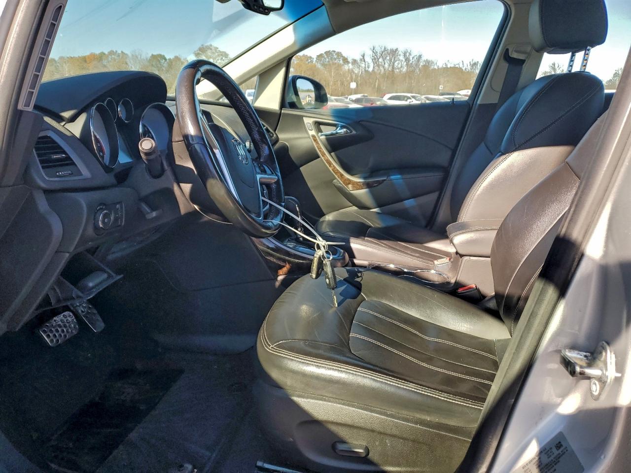 Buick Verano Image 7