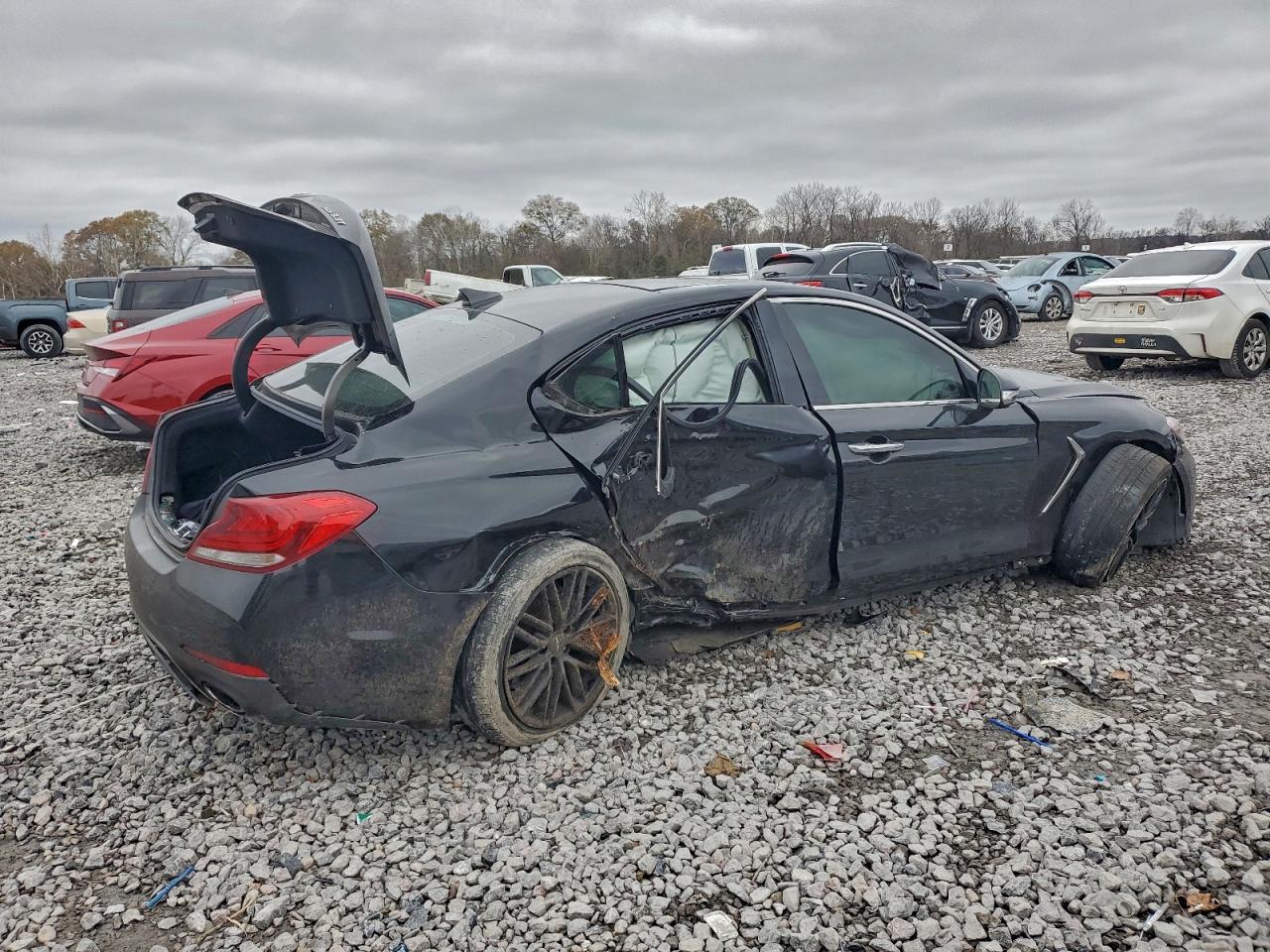 Genesis G70 Prestige Image 2