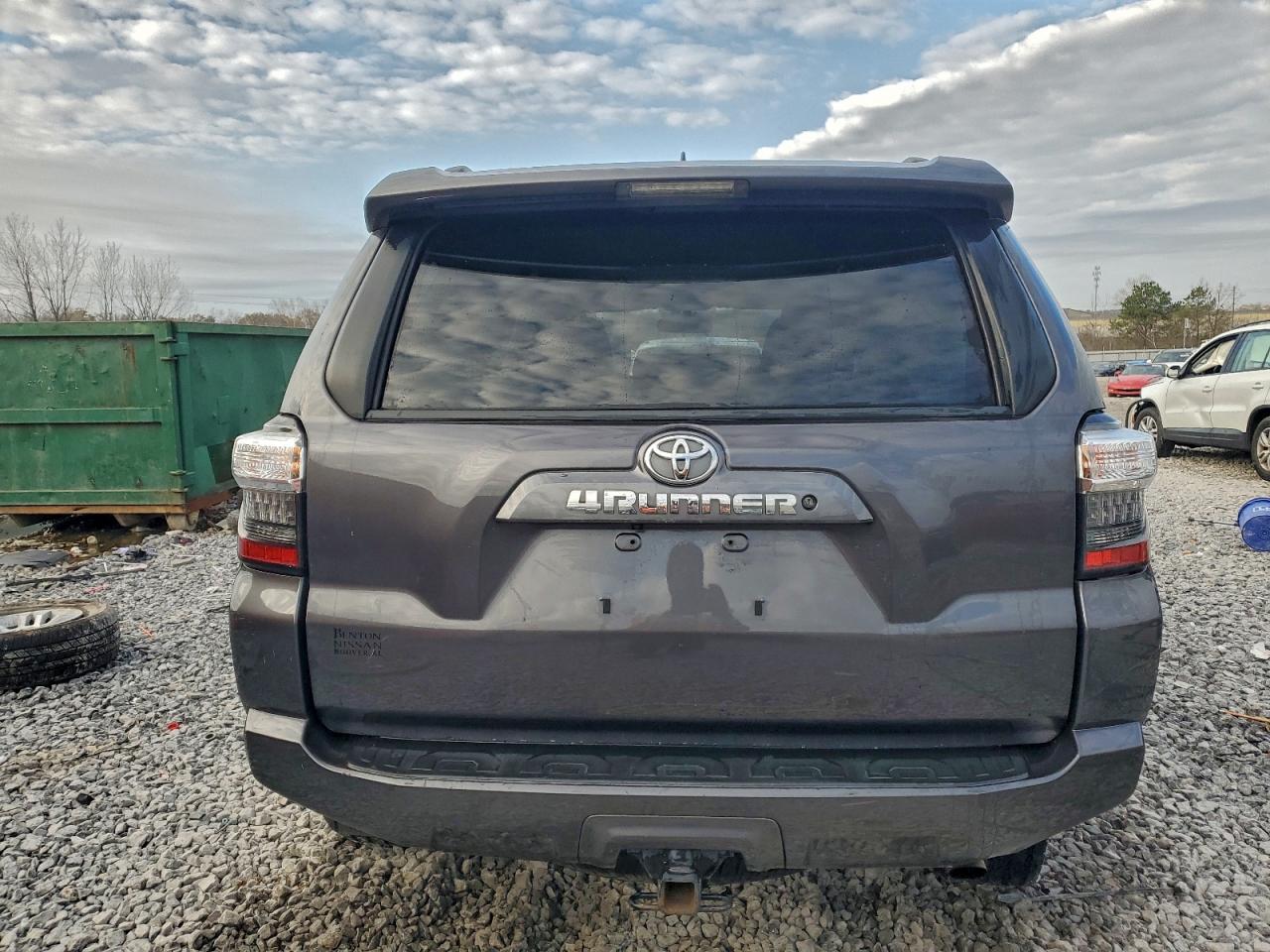 Toyota 4Runner Sr5/sr5 Premium Image 3