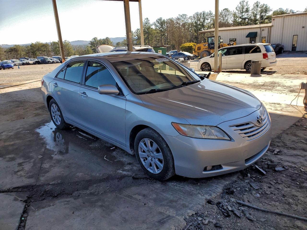 Toyota Camry Le Image 5