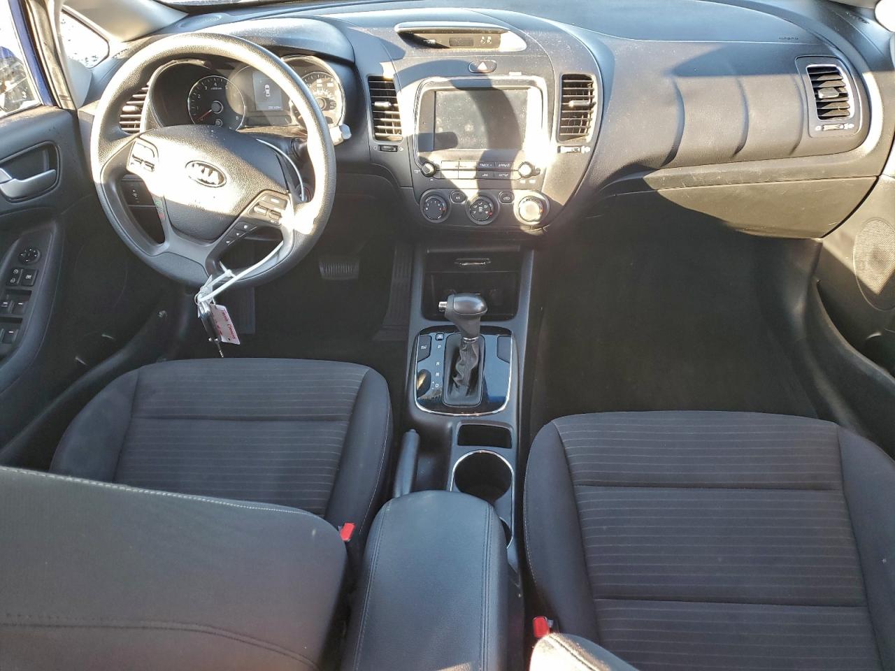 Kia Forte Lx Image 8