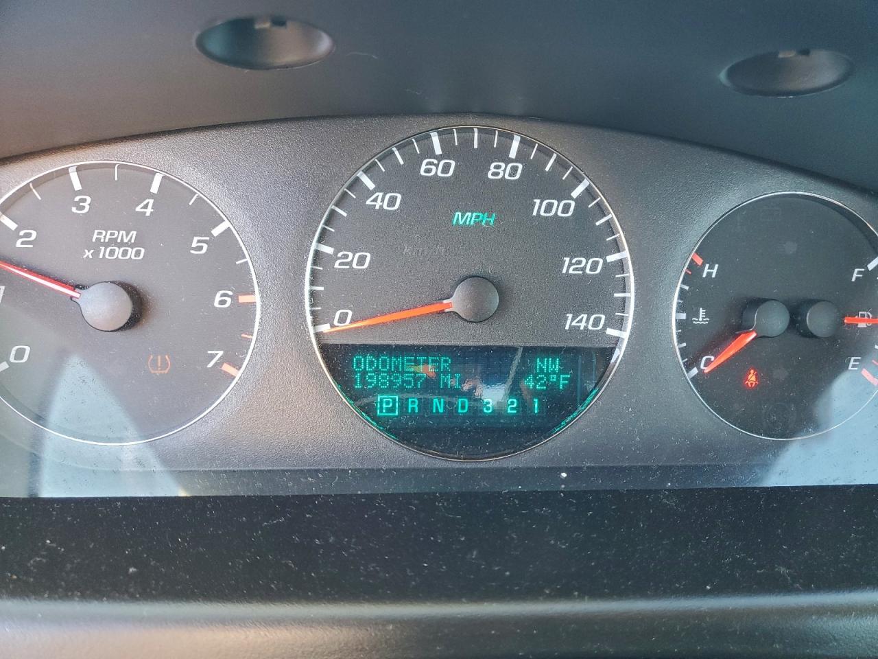 Chevrolet Impala Lt Image 9