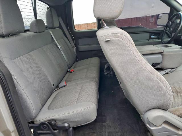 Ford F-150 Super Cab Image 12