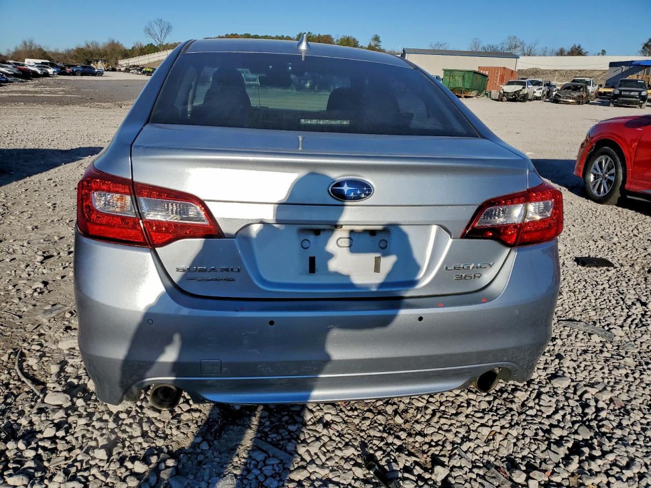 Subaru Legacy 3.6r Limited Image 5