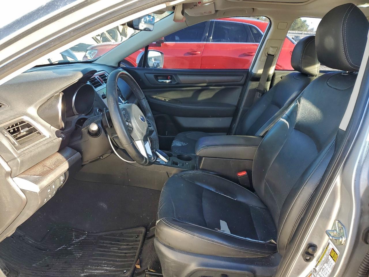 Subaru Legacy 3.6r Limited Image 11