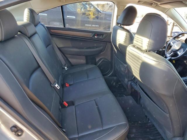 Subaru Legacy 3.6r Limited Image 9