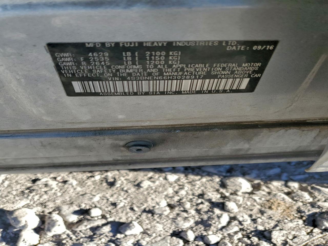 Subaru Legacy 3.6r Limited Image 4