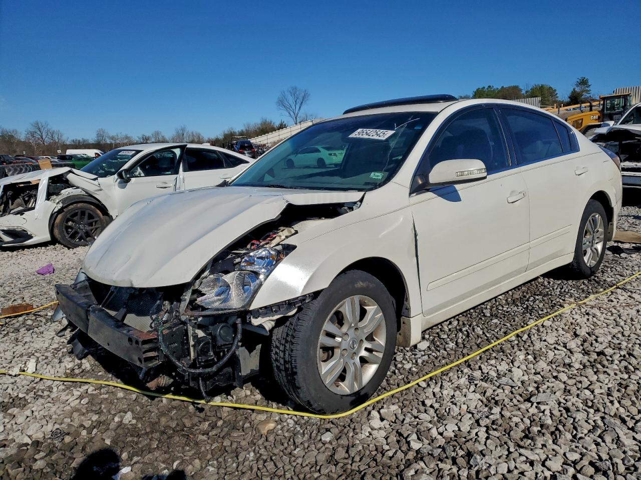 Nissan Altima Base Image 1