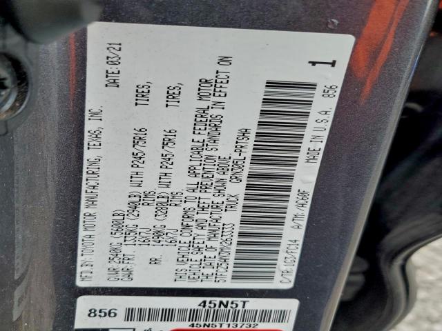 Toyota Tacoma Double Cab Image 8