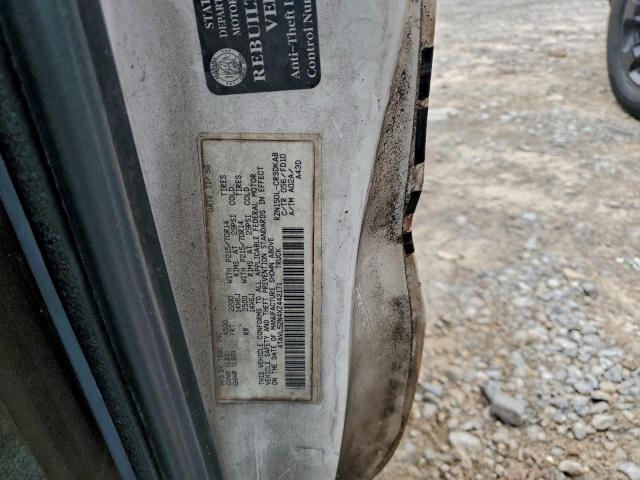 Toyota Tacoma Xtracab Image 11