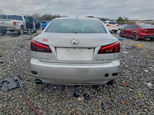 Lexus Is 250 Image 2