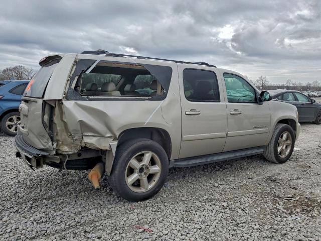 Chevrolet Suburban C1500 Ls Image 2