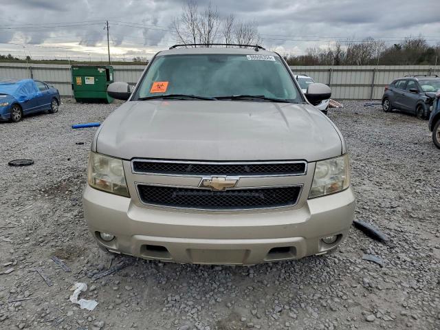 Chevrolet Suburban C1500 Ls Image 4