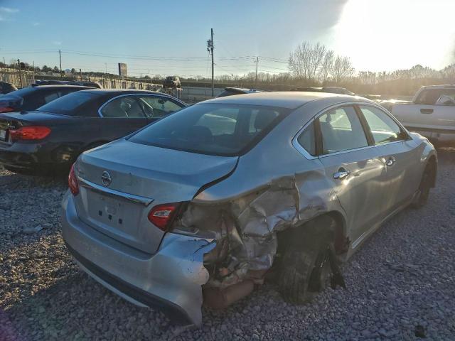 Nissan Altima 2.5 Image 4