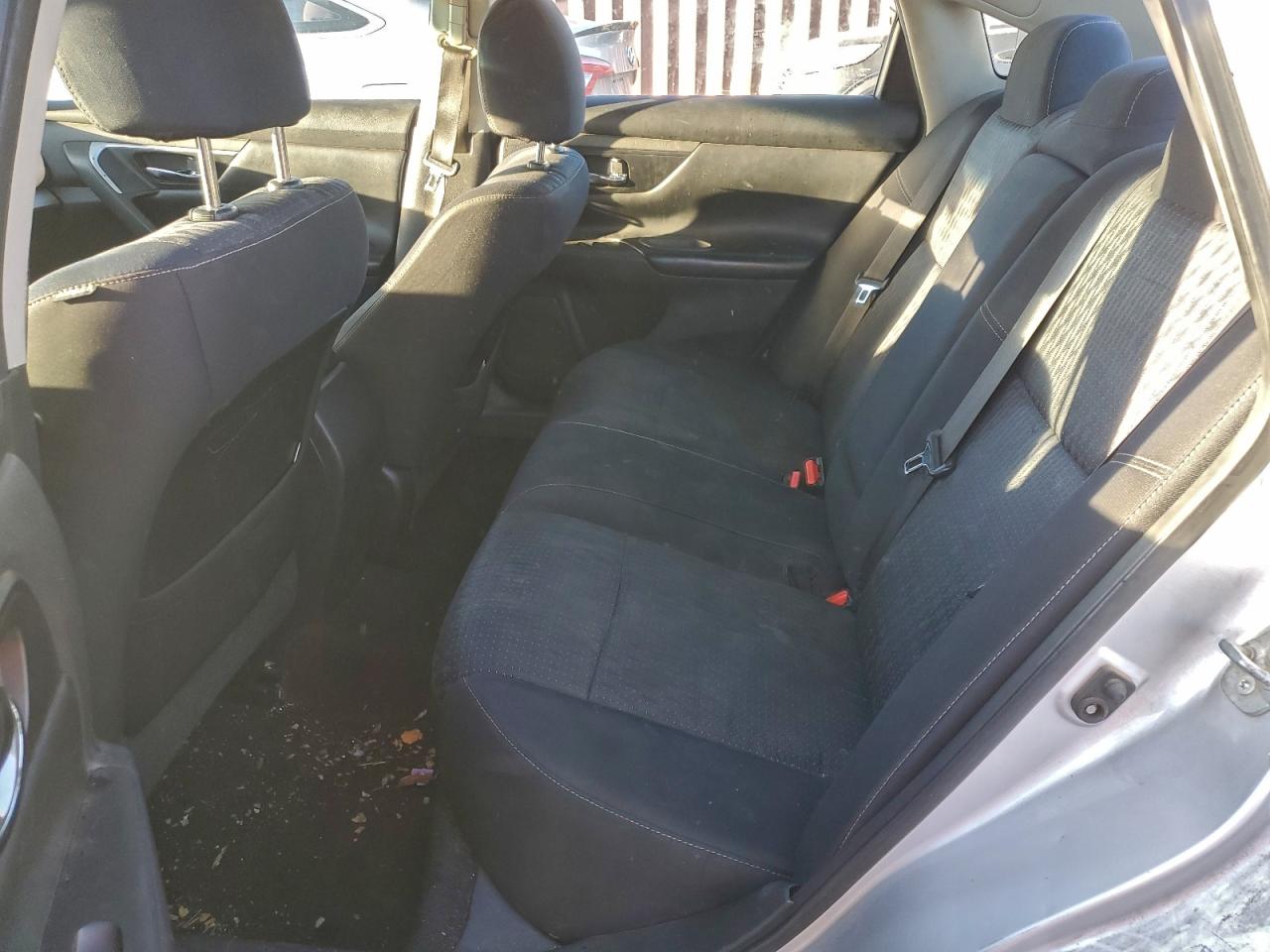 Nissan Altima 2.5 Image 7